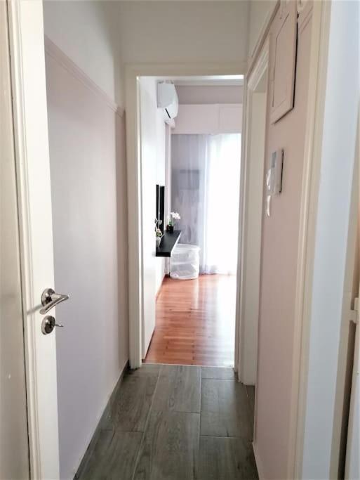Koukaki Cozy Apartment 5 Minutes To Metro Athen Eksteriør billede