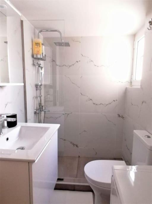 Koukaki Cozy Apartment 5 Minutes To Metro Athen Eksteriør billede