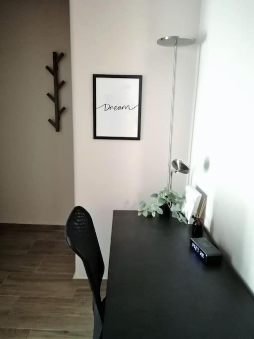 Koukaki Cozy Apartment 5 Minutes To Metro Athen Eksteriør billede